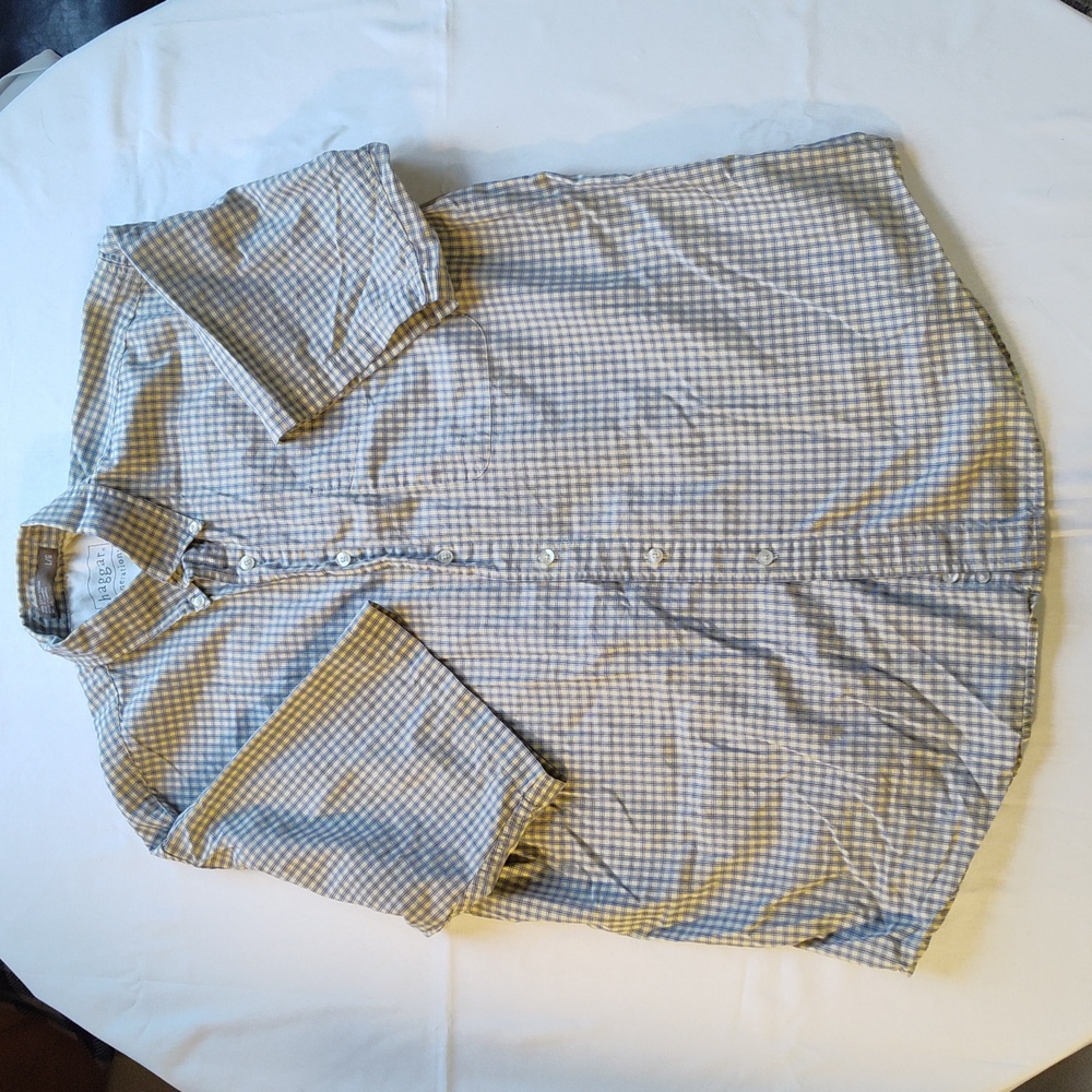 Haggar Generations. Men's Short Sleeve Dress Shirt.